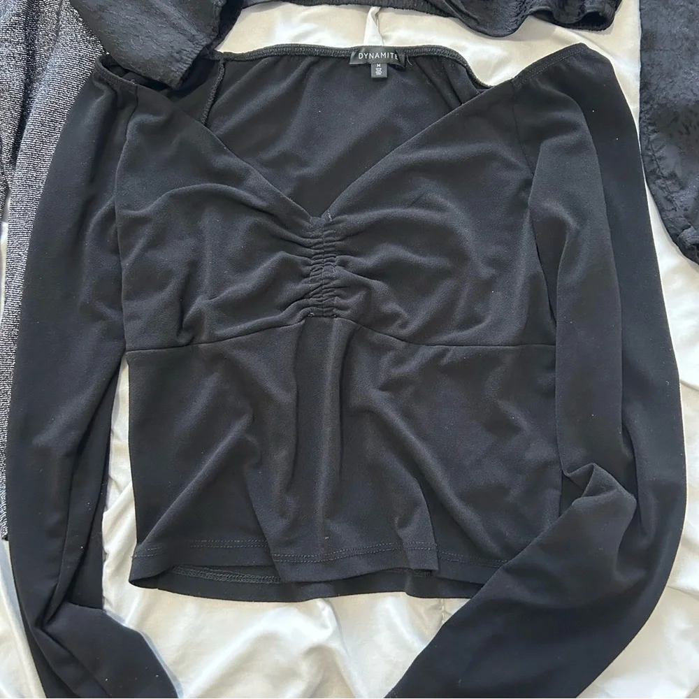 3 Nice Chic Tops - Picture 7 of 8